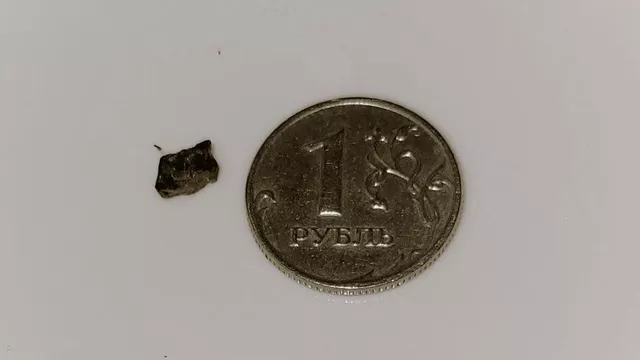 生日当天被法制炮弹袭击,俄前副总理将体内取出弹片寄给法国大使:请转交给马克龙!此前称要找乌方“报仇”