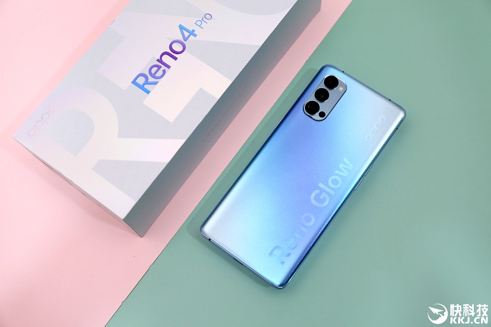 {易七娛樂}(2020年新款oppo手机价格) {易七娛樂}(2020年新款oppo手机价格)