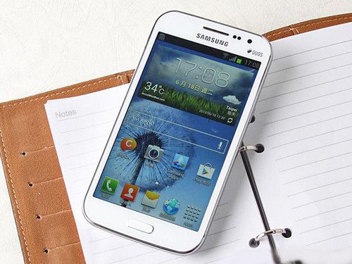 {易七娛樂老虎機}(手机中国 第一手机门户) {易七娛樂老虎機}(手机中国 第一手机门户)