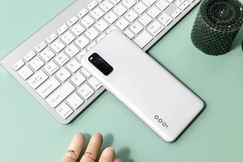 {易七娛樂體育}(2022年最值得买的手机推荐2500) {易七娛樂體育}(2022年最值得买的手机推荐2500)